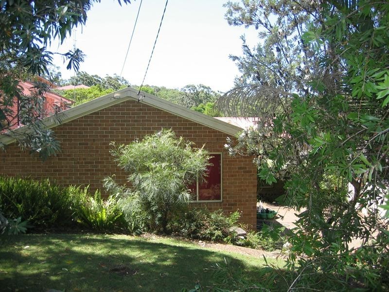 11 Lakala Avenue, Springfield NSW 2250