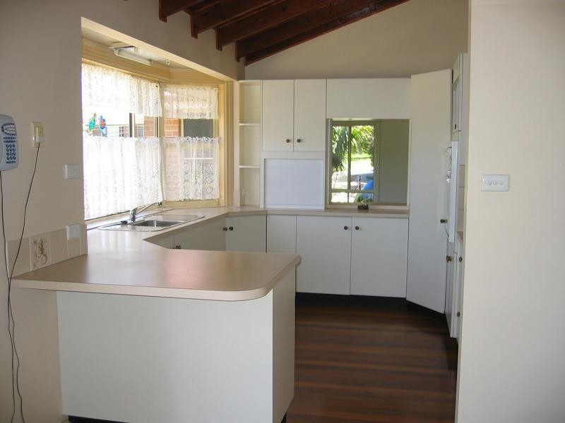 11 Lakala Avenue, Springfield NSW 2250