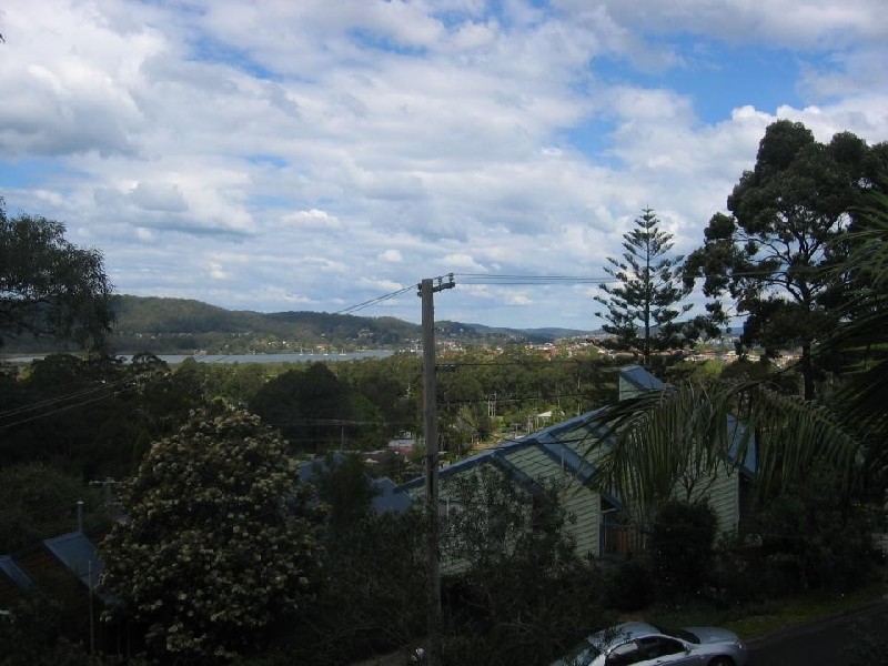 3 Margaret Rose Drive, East Gosford NSW 2250