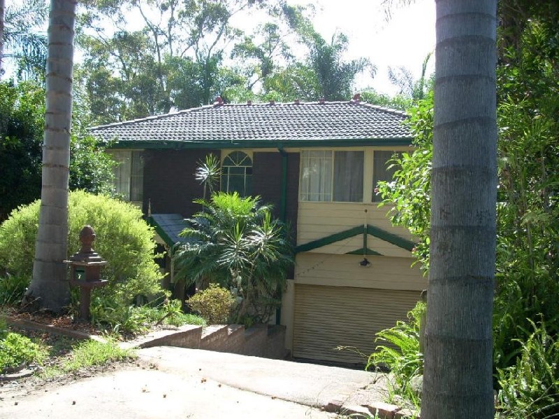 7 Dougal Drive, Wyoming NSW 2250