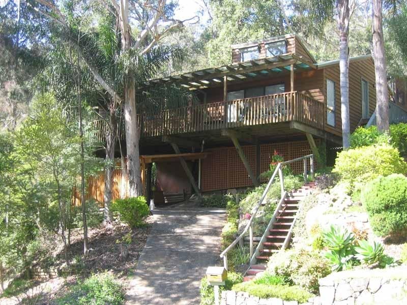32 Marangani Avenue, North Gosford NSW 2250