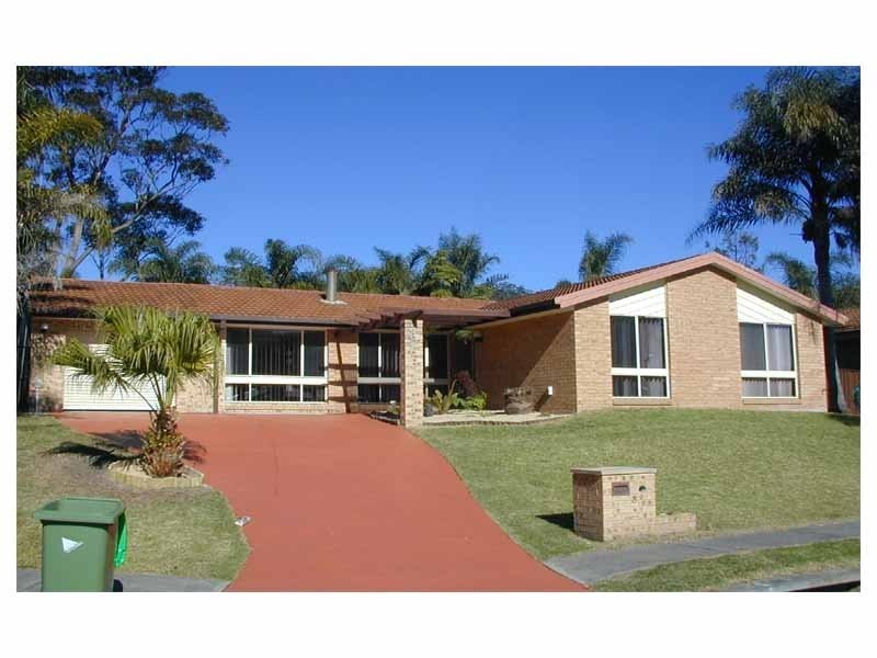 8 Arrawarra Road, Narara NSW 2250