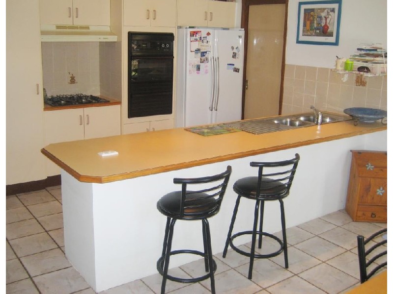 8 Arrawarra Road, Narara NSW 2250