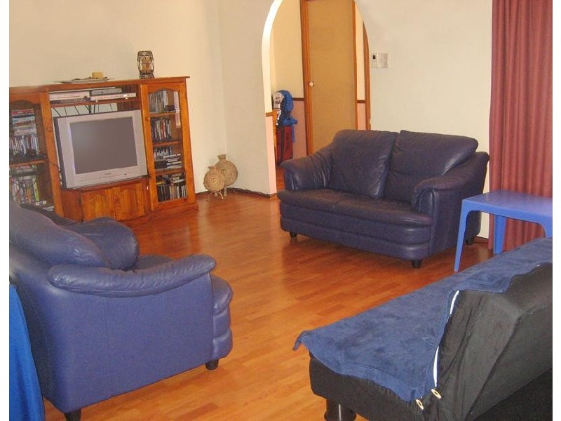 8 Arrawarra Road, Narara NSW 2250