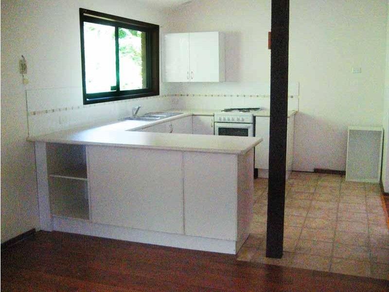 4 Heather Crescent, Wyoming NSW 2250