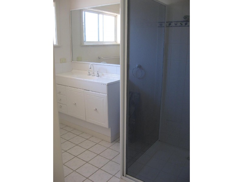 4 Greenview Road, Narara NSW 2250