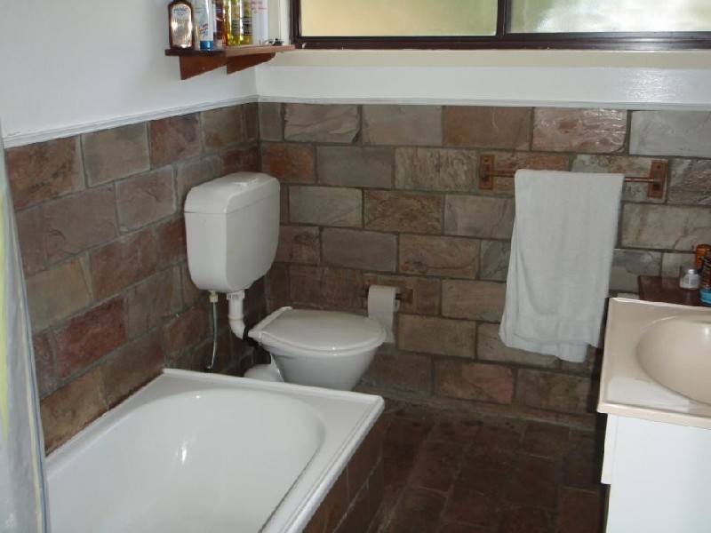 17 Lemontree Close, Wyoming NSW 2250