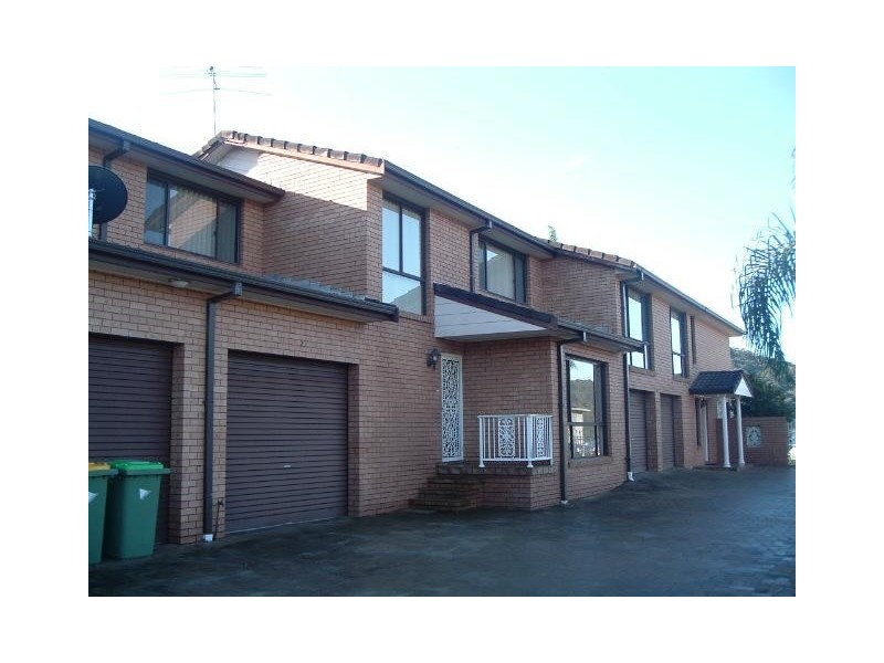 2/182 Booker Bay Rd, Booker Bay NSW 2257