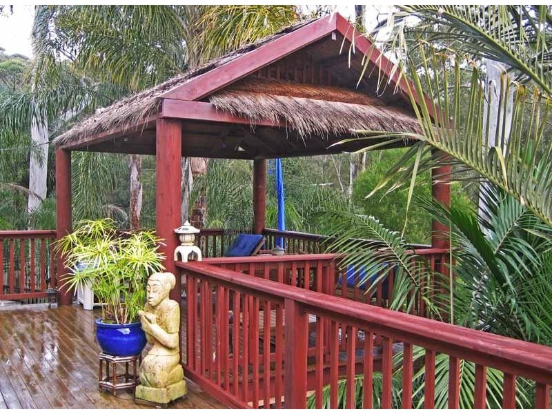 8 Kambala, Wyoming NSW 2250