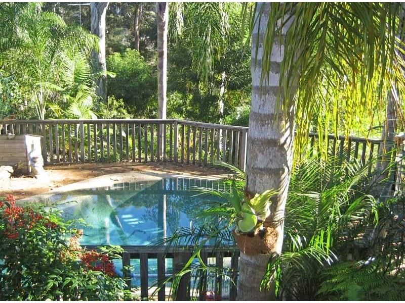 8 Kambala, Wyoming NSW 2250