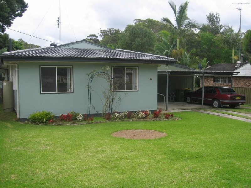 56 Day Street, Wyoming NSW 2250