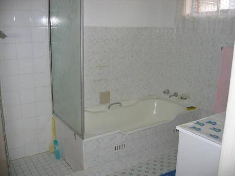 27 Joyce Avenue, Wyoming NSW 2250