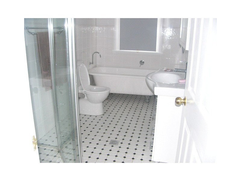 104 Brown Street, Armidale NSW 2350