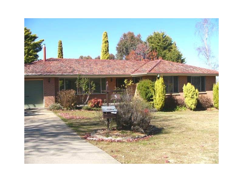 5 Marree Street, Armidale NSW 2350