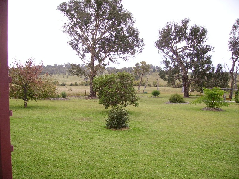 37 Inces Road, Armidale NSW 2350