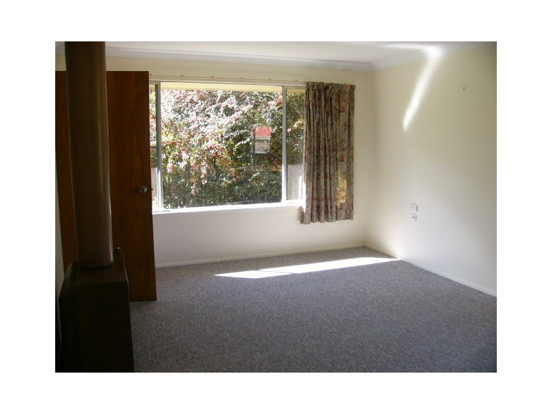 30a Burgess Street, Armidale NSW 2350