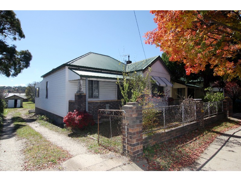 167  Barney Street, Armidale NSW 2350