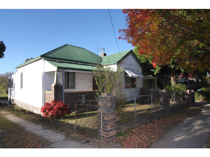 167  Barney Street, Armidale NSW 2350