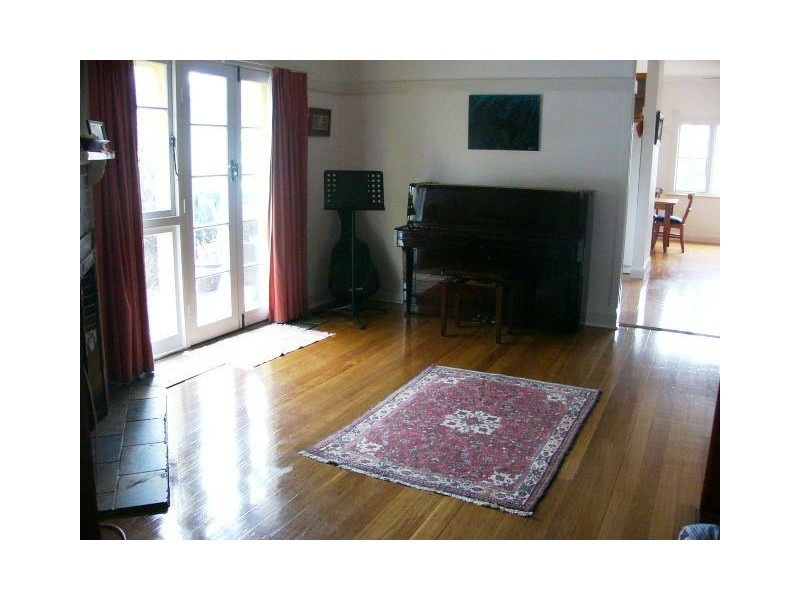 193 Marsh Street, Armidale NSW 2350