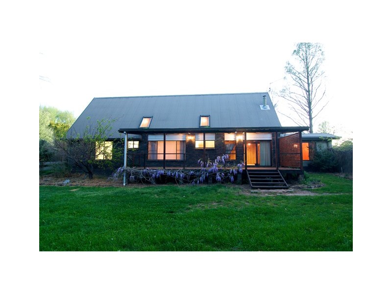 209A Markham Street, Armidale NSW 2350