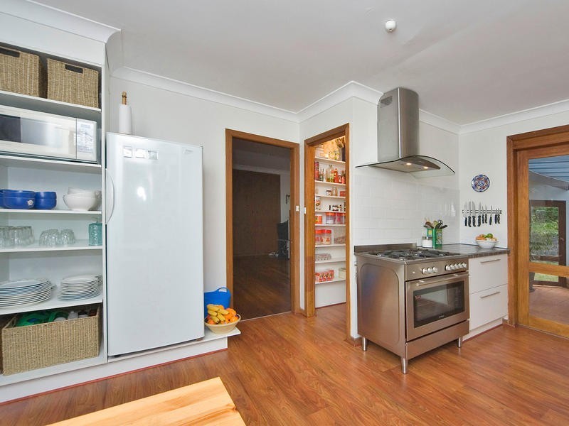 1 Campion Parade, Armidale NSW 2350