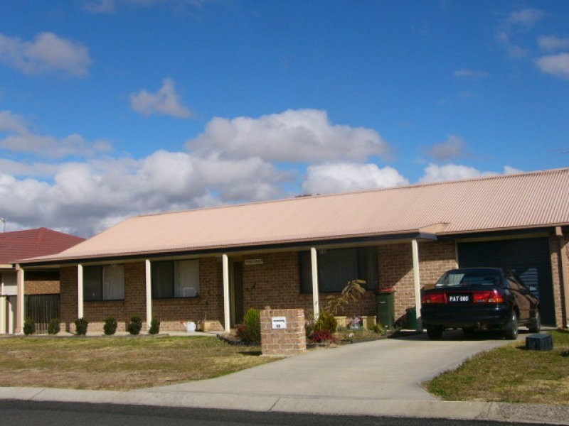 26 Aldred Avenue, Armidale NSW 2350