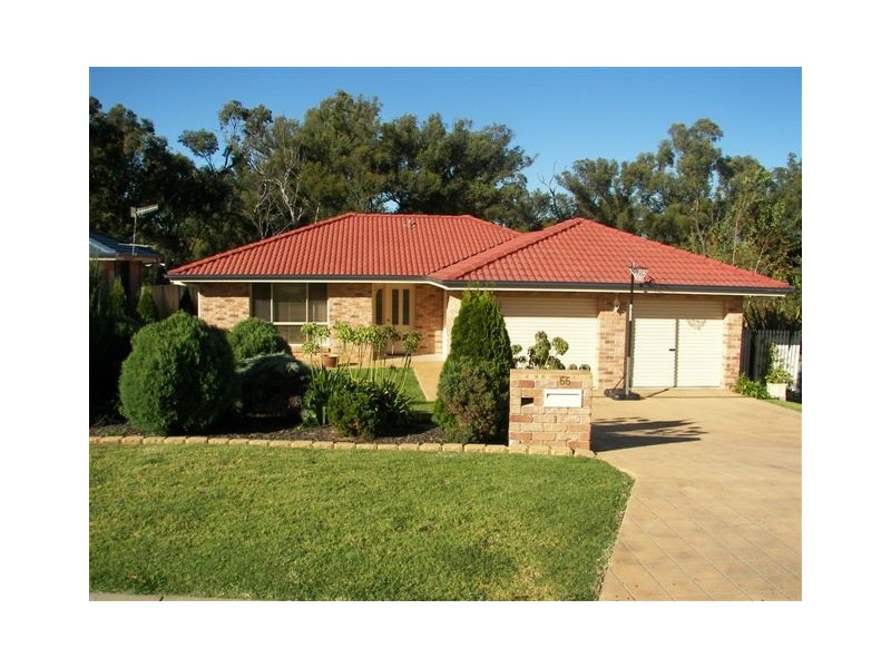 55 Norris Drive, Armidale NSW 2350