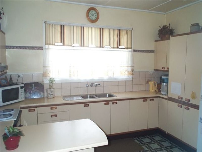 20 Millie Street, Armidale NSW 2350