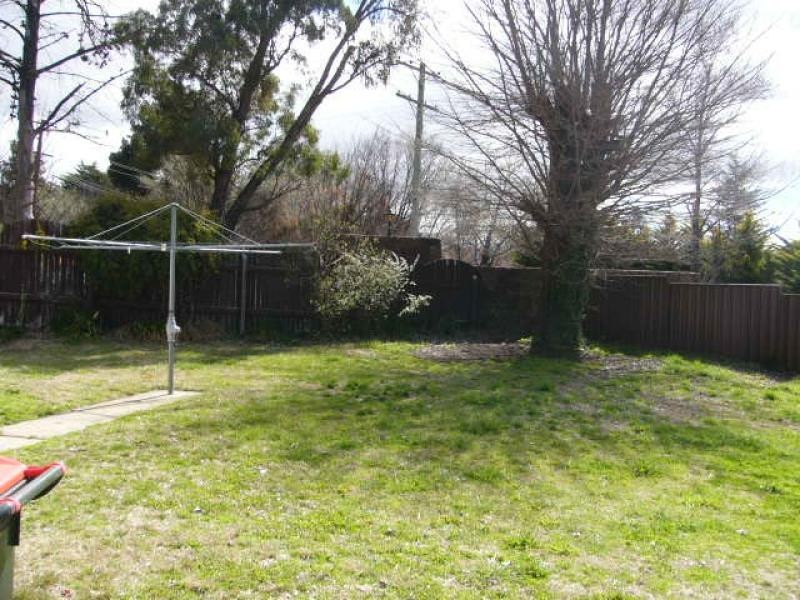 27 Moyes Street, Armidale NSW 2350