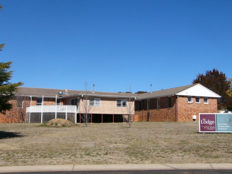 60 Claude Street, Armidale NSW 2350