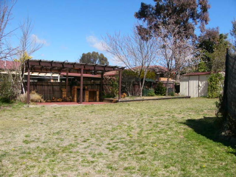 Watson Avenue, Armidale NSW 2350