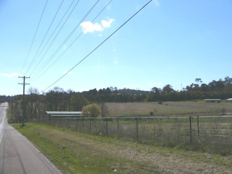 10 Madgwick Drive, Armidale NSW 2350