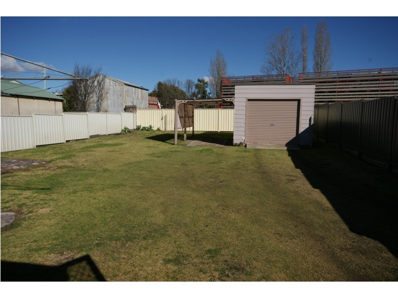 86 Rusden Street, Armidale NSW 2350