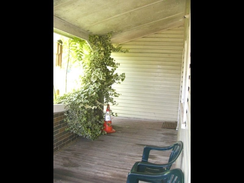 110 Barney Street, Armidale NSW 2350