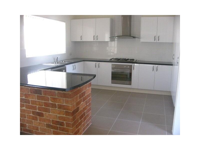 21 Golden Grove, Armidale NSW 2350
