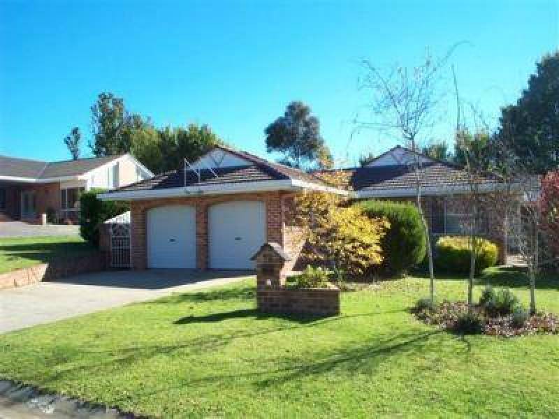 29 The Avenue, Armidale NSW 2350