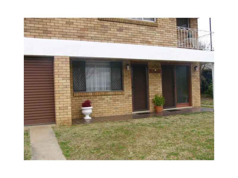 1/73 Markham Street, Armidale NSW 2350