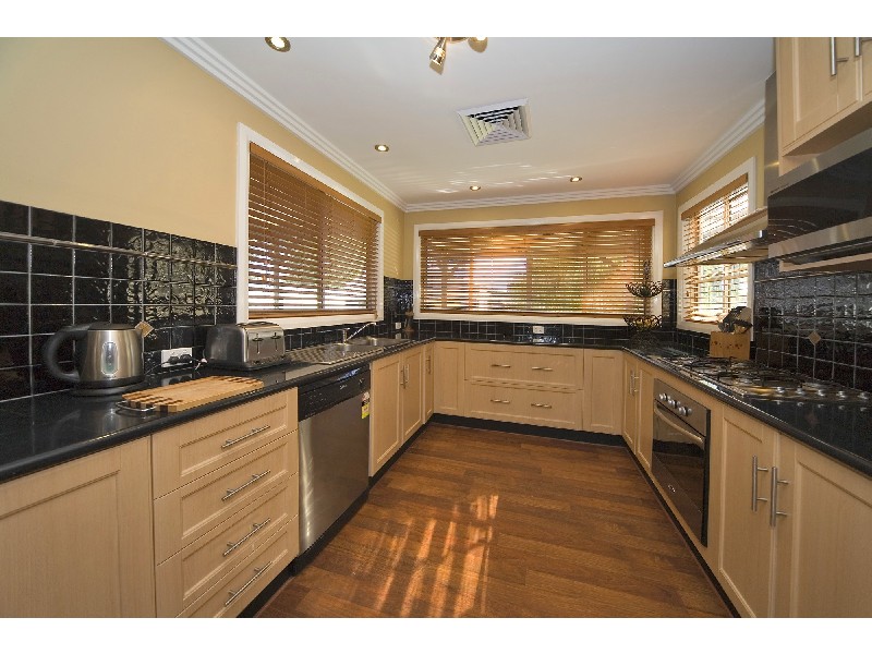 189 Barney Street, Armidale NSW 2350