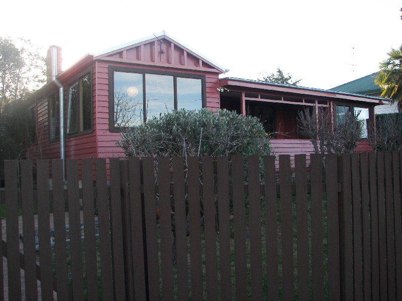 24 Dangar Street, Armidale NSW 2350