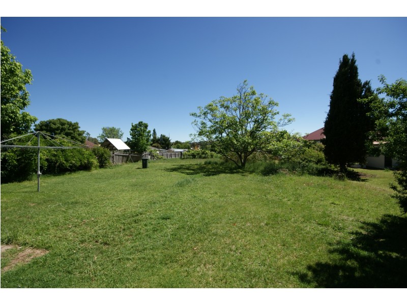 199 Mann Street, Armidale NSW 2350