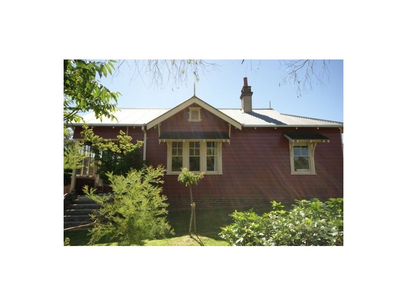 193 Faulkner Street, Armidale NSW 2350