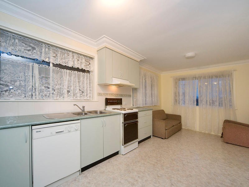 11 St Andrews Avenue, Armidale NSW 2350