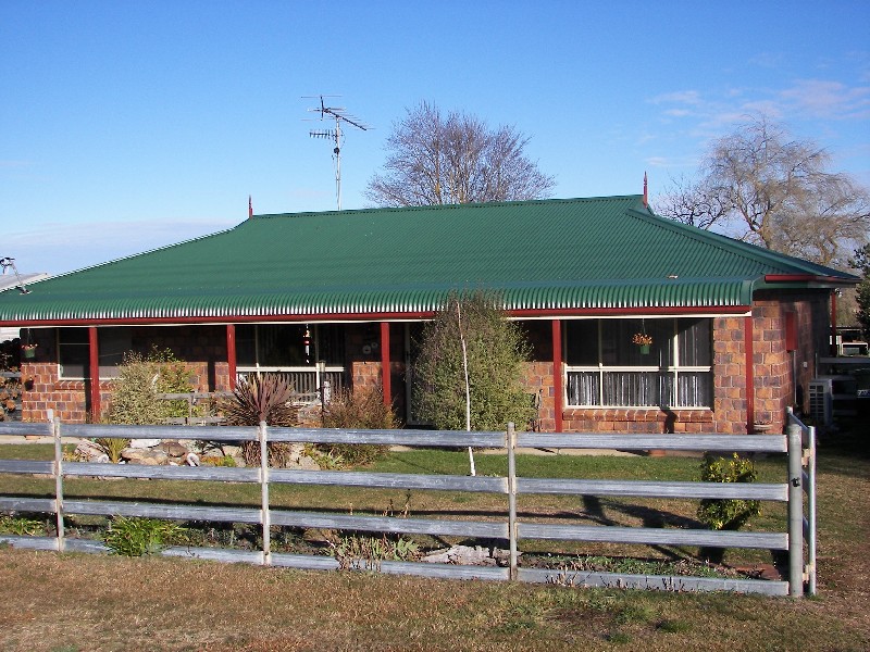 208  Falconer Street, Guyra NSW 2365