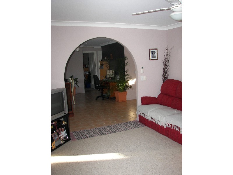 208  Falconer Street, Guyra NSW 2365