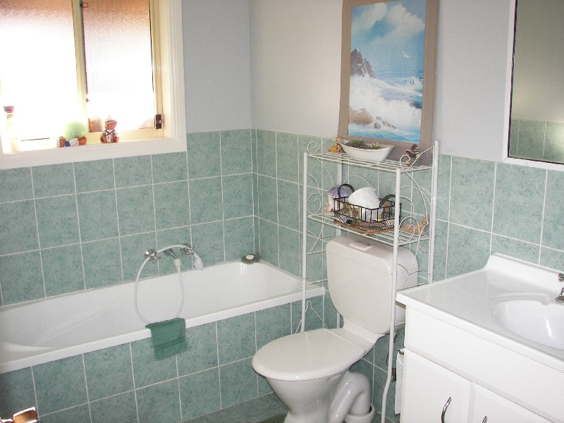 208  Falconer Street, Guyra NSW 2365