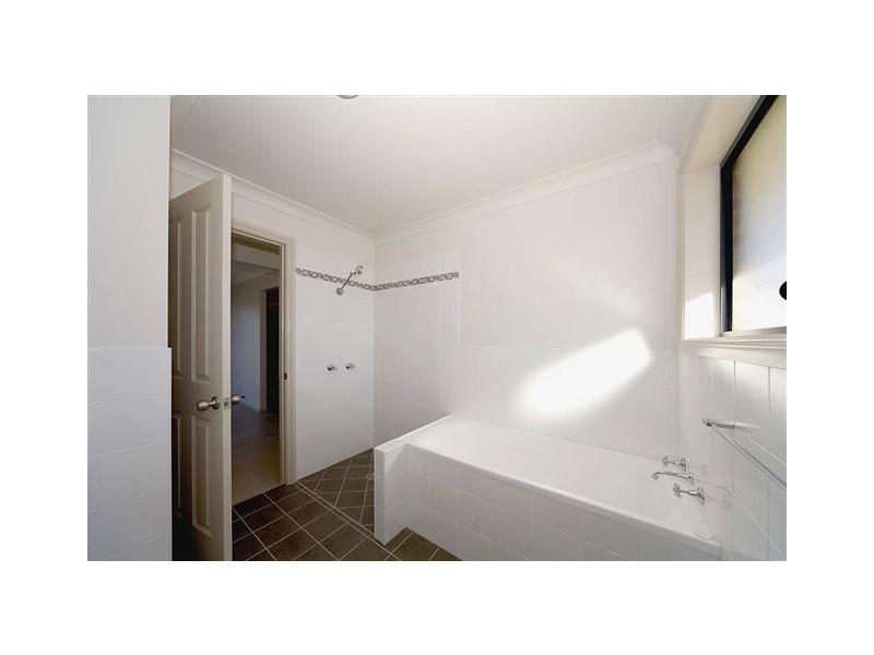 19 Rusden Court, Armidale NSW 2350