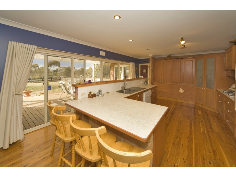 21 Kelly’s Plain’s Road, Armidale NSW 2350