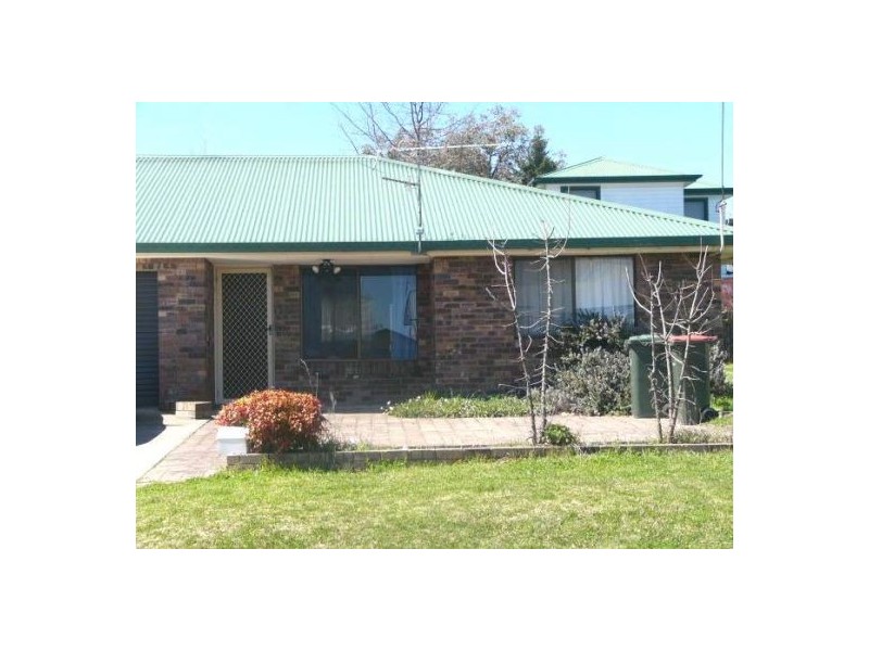 4/57 Dumaresq Street, Armidale NSW 2350
