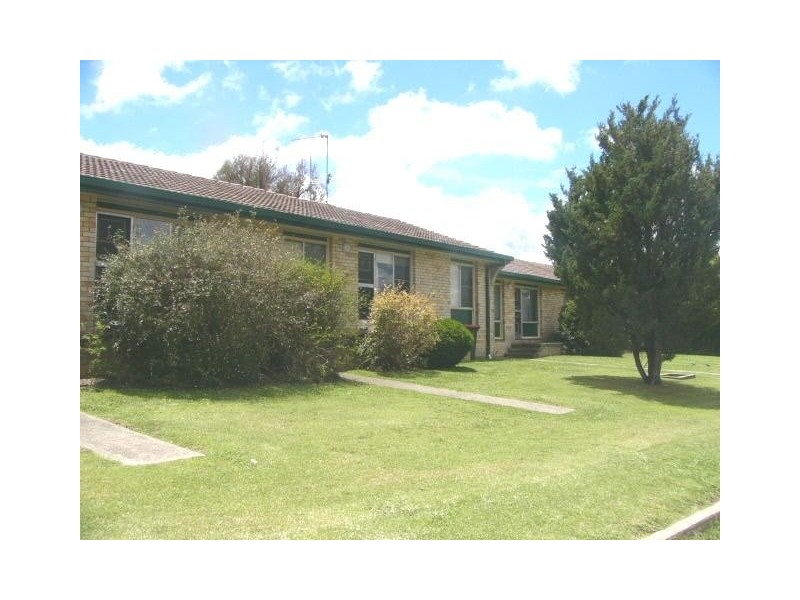 1/1 Marshall Avenue, Armidale NSW 2350