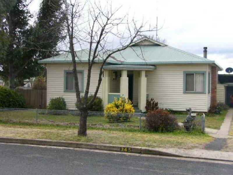 345 Beardy Street, Armidale NSW 2350
